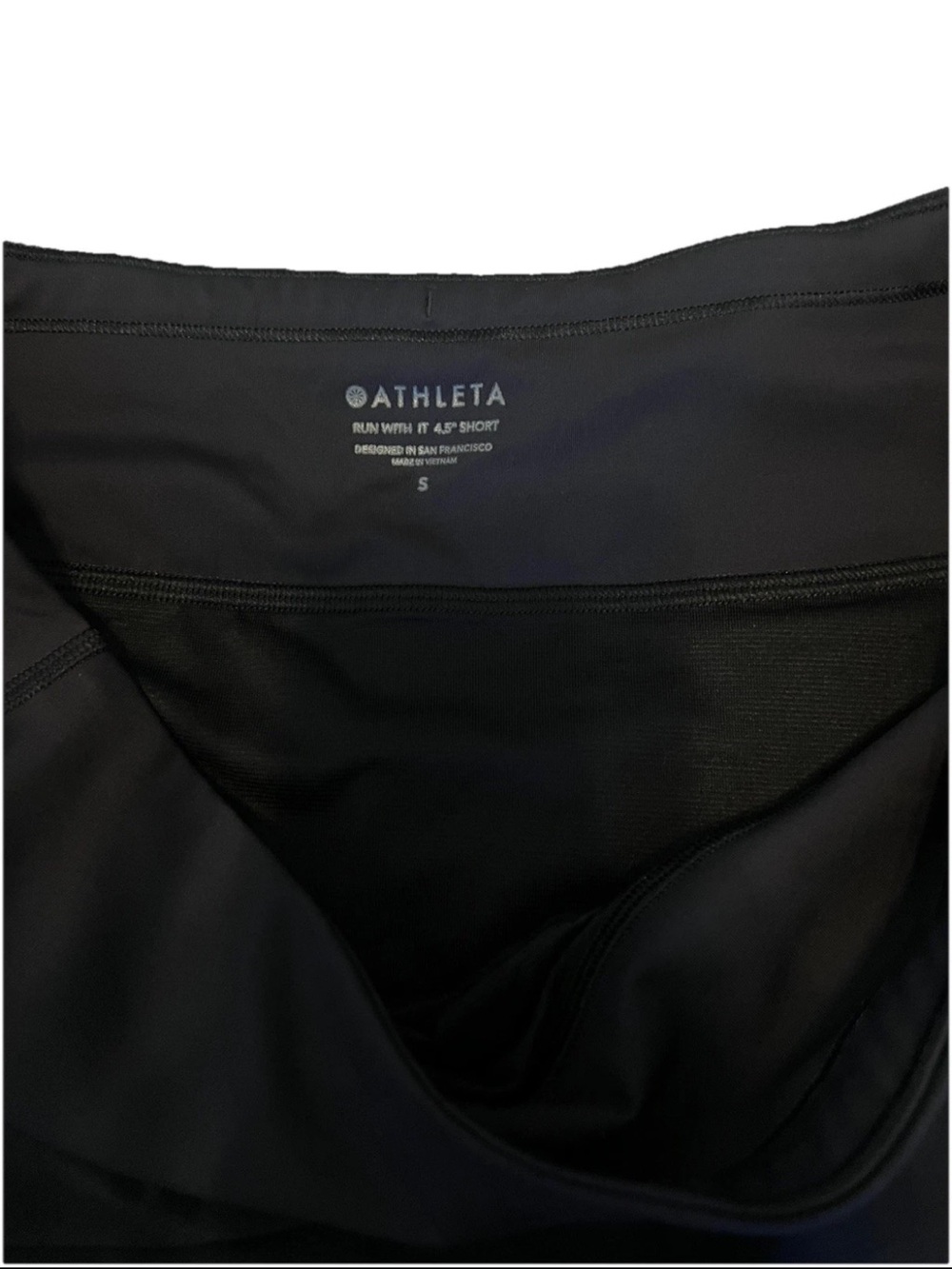 Athleta Black Run With It 4.5” Shorts Active Running Hiking Trail Gorp Women’s - Picture 2 of 8